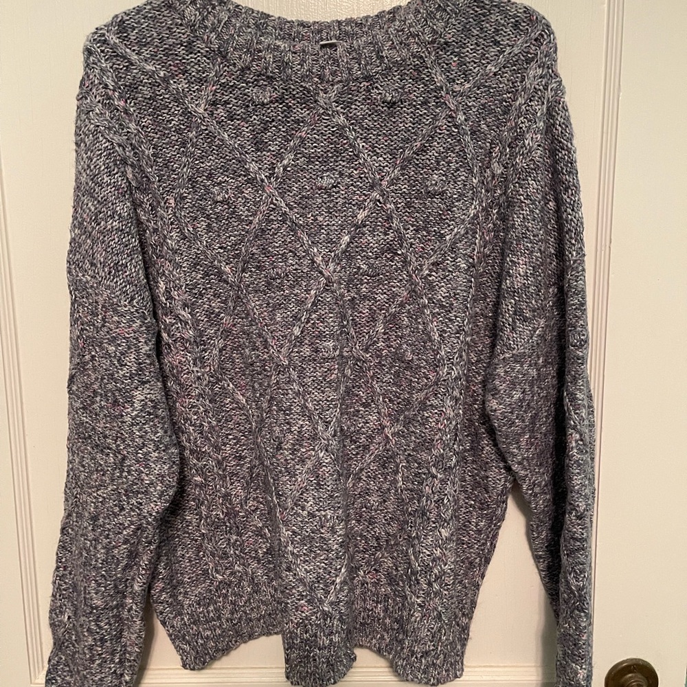 Crew neck sweater